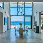 Luxana Villa Brna