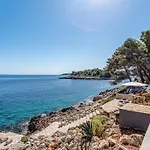 Villa Luxana