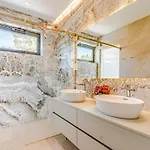 Villa Luxana Brna