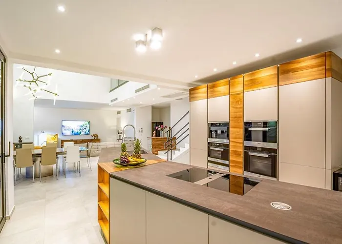 Villa Luxana